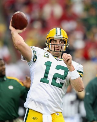 Aaron Rodgers Throwing