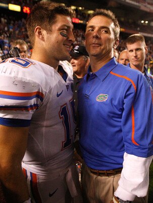 Tebow_meyer_display_image
