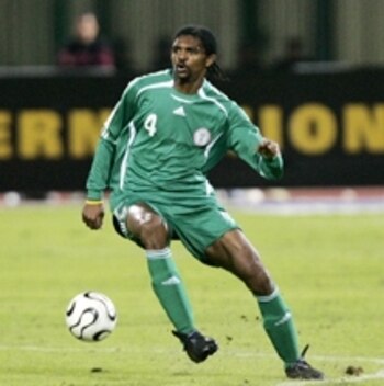 Nwankwo-kanu-nigeria-playmaker-0091_display_image