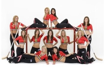 Blackhawks-icecrew_display_image