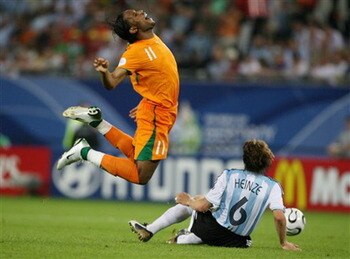 Drogba_dive_display_image