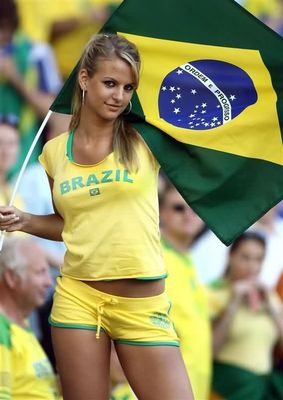 cutebrazilfan_display_image.jpg