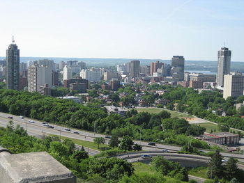 800px-hamiltonontarioskylinec_display_image