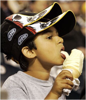 P1_icecream_display_image