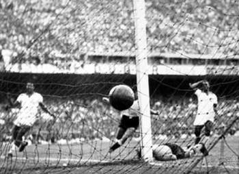 Gol_ghiggia_gr_display_image