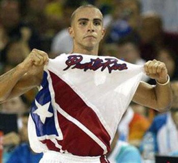 Carlos_arroyo_display_image