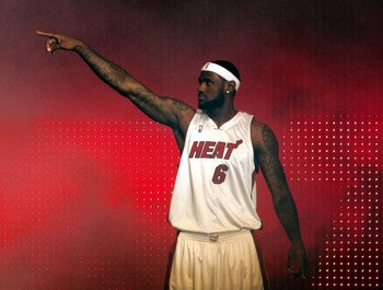 http://cdn.bleacherreport.net/images_root/slides/photos/000/299/604/102772251_display_image.jpg?1279134927