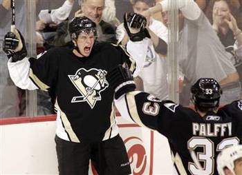 Crosbyfirstgoal_display_image