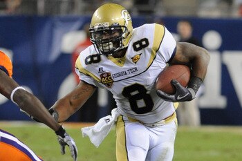 TAMPA, FL - NOVEMBER 28:  Wide receiver Demaryius Thomas #8 of the Georgia Tech Yellow Jackets rushes upfield against the Clemson Tigers in the 2009 ACC Football Championship Game at Raymond James Stadium on December 5, 2009 in Tampa, Florida.  (Photo by
