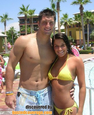 Tim-tebow-bikini-girl-pool_display_image