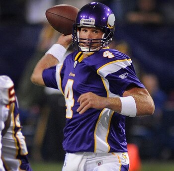 Brett-favre-vikings-nfl-week-3-betting-online-picks-predictions_display_image