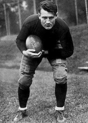 72_bronko_nagurski_display_image