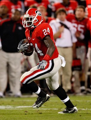 ATLANTA - NOVEMBER 28:  Washaun Ealey #24 of the Georgia Bulldogs against the Georgia Tech Yellow Jackets at Bobby Dodd Stadium on November 28, 2009 in Atlanta, Georgia.  (Photo by Kevin C. Cox/Getty Images)