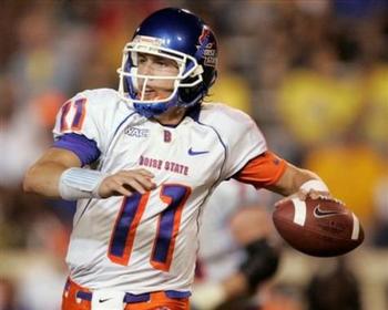 Kellen-moore_display_image