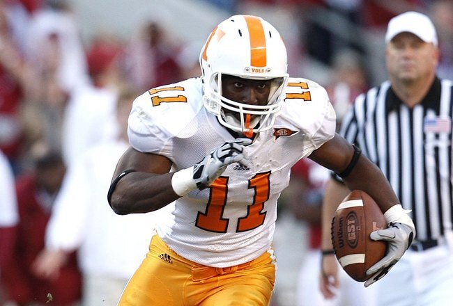 TUSCALOOSA, AL - OCTOBER 24:  Bryce Brown #11 of the Tennessee Volunteers against the Alabama Crimson Tide at Bryant-Denny Stadium on October 24, 2009 in Tuscaloosa, Alabama.  (Photo by Kevin C. Cox/Getty Images)
