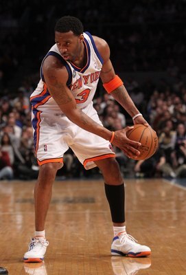 NEW YORK - FEBRUARY 20:  Tracy McGrady #3 of the New York Knicks with the ball against the Oklahoma City Thunder at Madison Square Garden on February 20, 2010 in New York, New York. NOTE TO USER: User expressly acknowledges and agrees that, by downloading