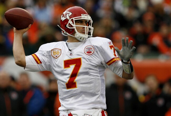 CINCINNATI - DECEMBER 27: Matt Cassel #7 of the Kansas City Chiefs throws under pressure from the Cincinnati Bengals in their NFL game at Paul Brown Stadium December 27, 2009 in Cincinnati, Ohio.    (Photo by John Sommers II/Getty Images)