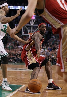 BOSTON - MAY 13:  LeBron James #23 of the Cleveland Cavaliers passes the ball to Anderson Varejao #17 as Rasheed Wallace #30 of the Boston Celtics defends during Game Six of the Eastern Conference Semifinals of the 2010 NBA playoffs at TD Garden on May 13