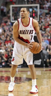 PORTLAND, OR - APRIL 29:  Brandon Roy #7 of the Portland Trail Blazers in action against the Phoenix Suns during Game Six of the Western Conference Quarterfinals of the NBA Playoffs on April 29, 2010 at the Rose Garden in Portland, Oregon. The Suns defeat
