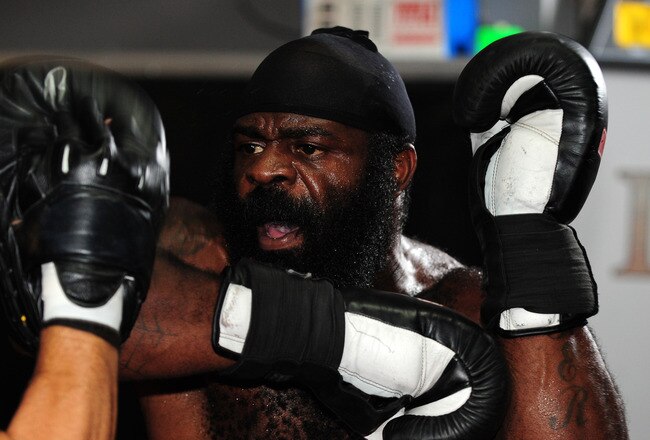 LOS ANGELES, CA - SEPTEMBER 17:  MMA Heavyweight Sensation Kimbo Slice is seen during the Workout/Media Day with Kimbo Slice and Gina Carano at the Legends Mixed Martial Arts Training Center on September 17, 2008 in Los Angeles, California.  (Photo by Rob