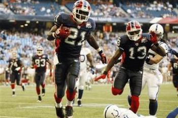 C.J. Spiller jukes through Colts defense to score on 31 yard rush