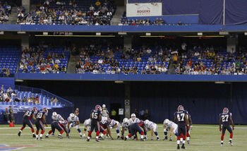 Plenty of empty seats in Toronto that witnessed an exciting first quarter.