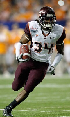 ATLANTA - DECEMBER 31:  Running back Ryan Williams #34 of the Virginia Tech Hokies runs with the ball during the Chick-Fil-A Bowl against the Tennessee Volunteers at the Georgia Dome on December 31, 2009 in Atlanta, Georgia.  The Hokies beat the Volunteer