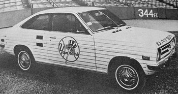 Yankees_datsun_bullpen_car_display_image