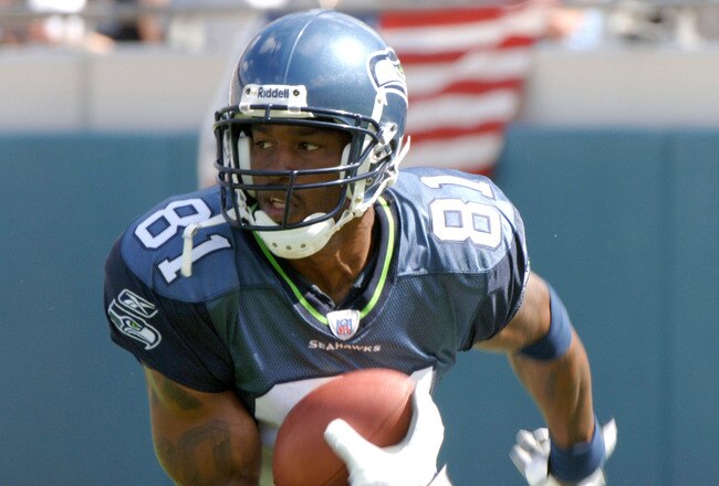 Seattle Seahawks punt returner Peter Warrick during a game against the Jacksonville Jaguars at Alltel Stadium, September 11, 2005 in Jacksonville.  (Photo by Al Messerschmidt/Getty Images)
