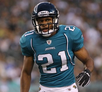 PHILADELPHIA - AUGUST 13:  Derek Cox #21 of the Jacksonville Jaguars against the Philadelphia Eagles during their preseason game at Lincoln Financial Field on August 13, 2010 in Philadelphia, Pennsylvania.  (Photo by Nick Laham/Getty Images)