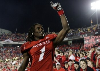 CINCINNATI - NOVEMBER 13:  Mardy Gilyard #1 of the Cincinnati Bearcats celebrates his teams 24-21 win over the West Virginia Mountaineers in the game at Nippert Stadium on November 13, 2009 in Cincinnati, Ohio.  (Photo by Andy Lyons/Getty Images)