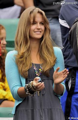 221910-kim-sears-la-petite-amie-d-andy-637x0-2_display_image