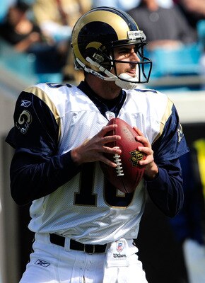 JACKSONVILLE, FL - OCTOBER 18:  Marc Bulger #10 of the St. Louis Rams attempts a pass during the game against the Jacksonville Jaguars at Jacksonville Municipal Stadium on October 18, 2009 in Jacksonville, Florida.  (Photo by Sam Greenwood/Getty Images)