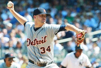 NEW YORK - AUGUST 19:  Robbie Weinhardt #34 of the Detroit Tigers pitches during the sixth inning against the New York Yankees at Yankee Stadium on August 19, 2010 in the Bronx borough of New York City.  (Photo by Andrew Burton/Getty Images)