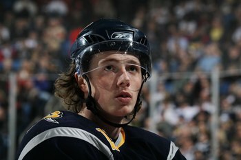 BUFFALO, NY - MARCH 10:  Tim Kennedy #13 of the Buffalo Sabres skates against  the Dallas Stars at the HSBC Arena on March 10, 2010 in Buffalo, New York.  (Photo by Bruce Bennett/Getty Images)