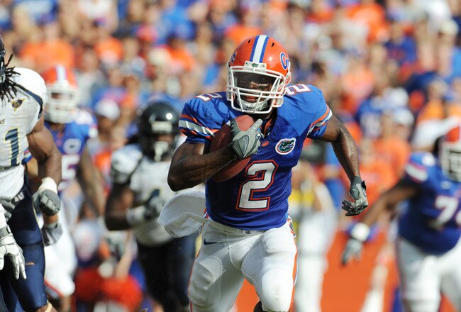 GAINESVILLE, FL - NOVEMBER 21: Running back Jeff Demps #2 of the Florida Gators rushes upfield for a touchdown against the Florida International University Golden Panthers, November 21, 2009 at Ben Hill Griffin Stadium in Gainesville, Florida.  (Photo by