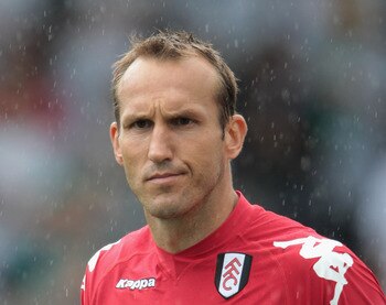 LONDON, ENGLAND - AUGUST 07: Mark Schwarzer of Fulham during a Friendly match between Fulham and Werder Bremen at Craven Cottage on August 7, 2010 in London, England.  (Photo by Phil Cole/Getty Images)
