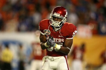 MIAMI - JANUARY 08:  Ryan Broyles #85 of the Oklahoma Sooners gets fired up during warm-ups against the Florida Gators during the FedEx BCS National Championship game at Dolphin Stadium on January 8, 2009 in Miami, Florida.  (Photo by Doug Benc/Getty Imag
