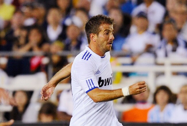 PASADENA, CA - AUGUST 07:  Rafael van der Vaart #23 of Real Madrid during the pre-season friendly soccer match against Los Angeles Galaxy on August 7, 2010 at the Rose Bowl in Pasadena, California. Real Madrid will travel back to Spain after the soccer ma