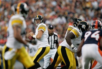 DENVER - AUGUST 29:  Quarterback Ben Roethlisberger #7 of the Pittsburgh Steelers drops back to pass against the Denver Broncos at INVESCO Field at Mile High on August 29, 2010 in Denver, Colorado.  (Photo by Justin Edmonds/Getty Images)