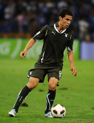 GENOA, ITALY - AUGUST 29: Hernanes de Carvalho Andrade Lima Andersonof SS Lazio action during the Serie A match between UC Sampdoria and SS  Lazio at Stadio Luigi Ferraris on August 29, 2010 in Genoa, Italy. (Photo by Massimo Cebrelli/Getty Images)