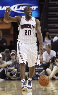 CHARLOTTE - APRIL 24:  Guard Raymond Felton #20 of the Charlotte Bobcats dribbles with the ball during Game Three of the Eastern Conference Quarterfinals against the Orlando Magic during the 2010 NBA Playoffs at Time Warner Cable Arena on April 24, 2010 i