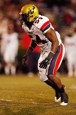 MOBILE, AL - JANUARY 24:  Tyrone McKenzie #54 of North Team runs against the South Team during the Under Armour Senior Bowl on January 24, 2009 at Ladd-Peebles Stadium in Mobile, Alabama.  (Photo by Chris Graythen/Getty Images for Under Armour)