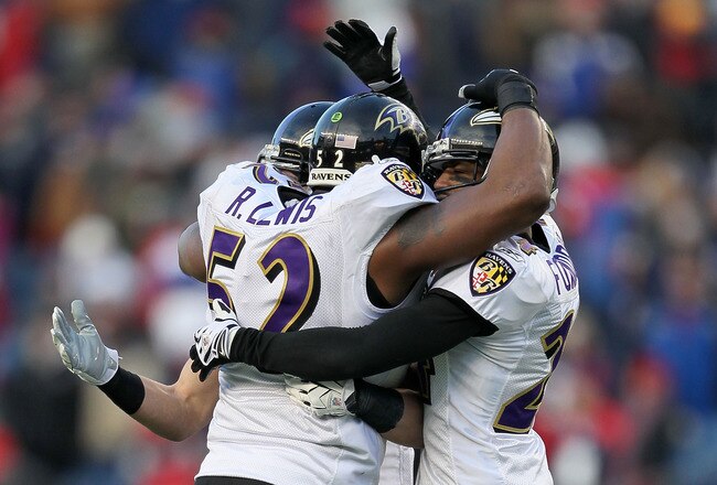 FOXBORO, MA - JANUARY 10:  Ray Lewis #52 of the Baltimore Ravens celebrates with teammates late in the game against the New England Patriots during the 2010 AFC wild-card playoff game at Gillette Stadium on January 10, 2010 in Foxboro, Massachusetts.  (Ph