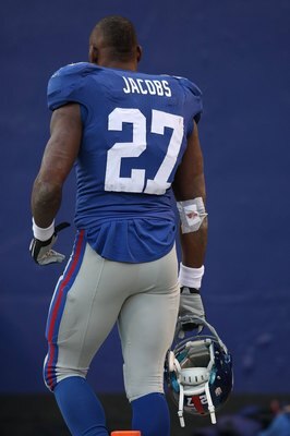 EAST RUTHERFORD, NJ - DECEMBER 27:  Brandon Jacobs #27 of the New York Giants against the Carolina Panthers at Giants Stadium on December 27, 2009 in East Rutherford, New Jersey.  (Photo by Nick Laham/Getty Images)