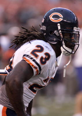CLEVELAND - SEPTEMBER 2: Devin Hester #23 of the Chicago Bears warms up before the preseason game against the Cleveland Browns on September 2, 2010 at Cleveland Browns Stadium in Cleveland, Ohio. The Browns defeated the Bears 13-10. (Photo by Justin K. Al