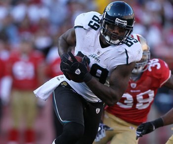 SAN FRANCISCO - NOVEMBER 29:  Marcedes Lewis #89 of the Jacksonville Jaguars runs against the San Francisco 49ers during an NFL game at Candlestick Park on November 29, 2009 in San Francisco, California.  (Photo by Jed Jacobsohn/Getty Images)