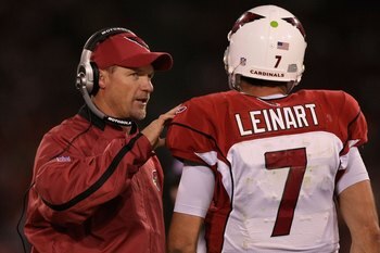 SAN FRANCISCO - SEPTEMBER 10:  Head coach Ken Whisenhunt talks to Matt Leinart #7 of the Arizona Cardinals passes during the NFL game against the San Francisco 49ers on September 10, 2007 at Monster Park in San Francisco, California.  The 49ers won 20-17.