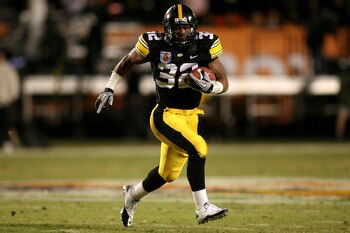 Adam Robinson Will Be a Large Factor In Iowa's Big Ten Title Aspirations in 2010.