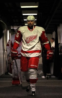 SAN JOSE, CA - MAY 08:  Tomas Holmstrom #96 of the Detroit Red Wings walks to the ice against the San Jose Sharks in Game Five of the Western Conference Semifinals during the 2010 NHL Stanley Cup Playoffs at HP Pavilion on May 8, 2010 in San Jose, Califor